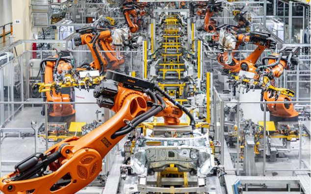 ���ܹ�����ʻ��ϵͳ�ڹ�ҵ�����е�������Ӧ��